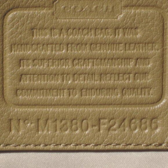 Coach Campbell Saddle Camel Handbag Hobo 3 Compartments F24686 Great Condition - Picture 3 of 15